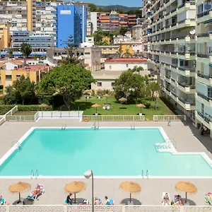 https://apartamentos-nucleo-cristal.hotelsinnerja.org